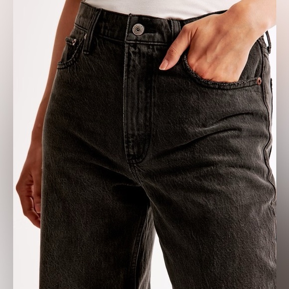 Abercrombie and Fitch High Rise Loose Jean size 26 extra tall - Picture 4 of 8